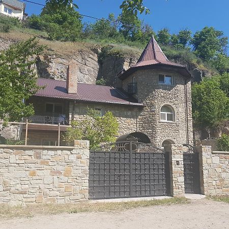 Smotrytska Vezha Hotel Kamianets-Podilskyi Exterior photo